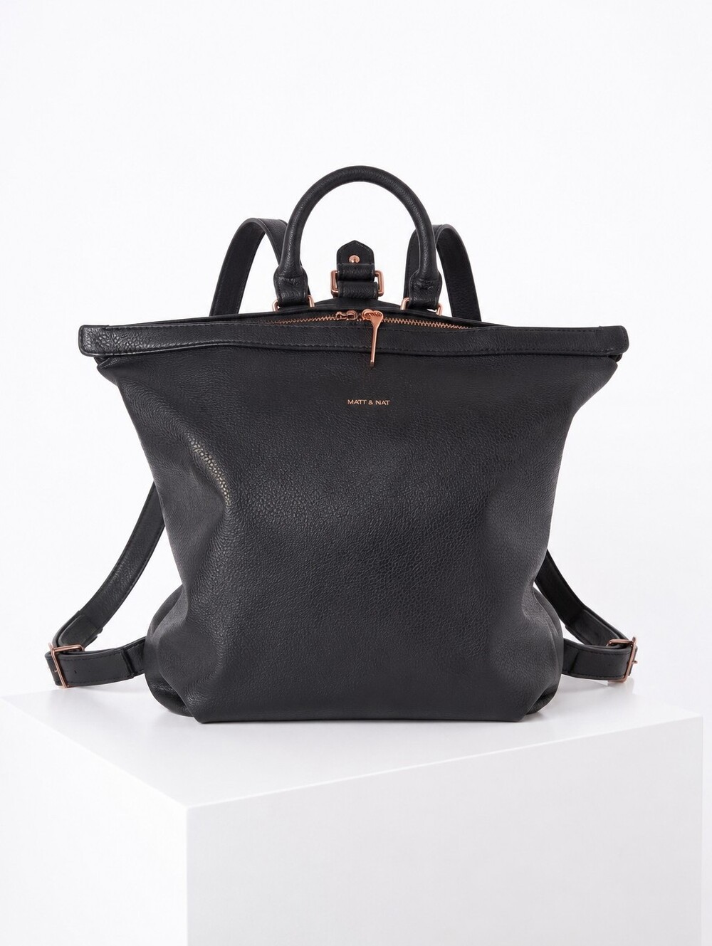 Matt & Nat Vignelli Vegan Leather Backpack Black Minimalist Rose Gold Lapptop